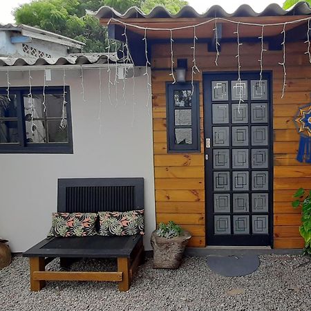 Villacasamarela Mini Casinhas De Hospedes Rio Vermelho Florianópolis Pokoj fotografie